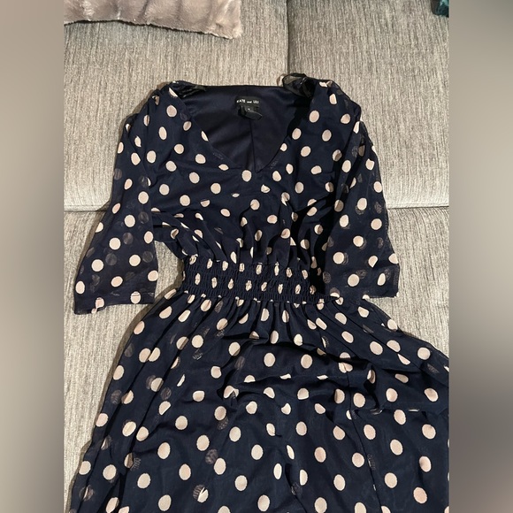 Excellent Condition, Dress size 8 knee length - Picture 2 of 2